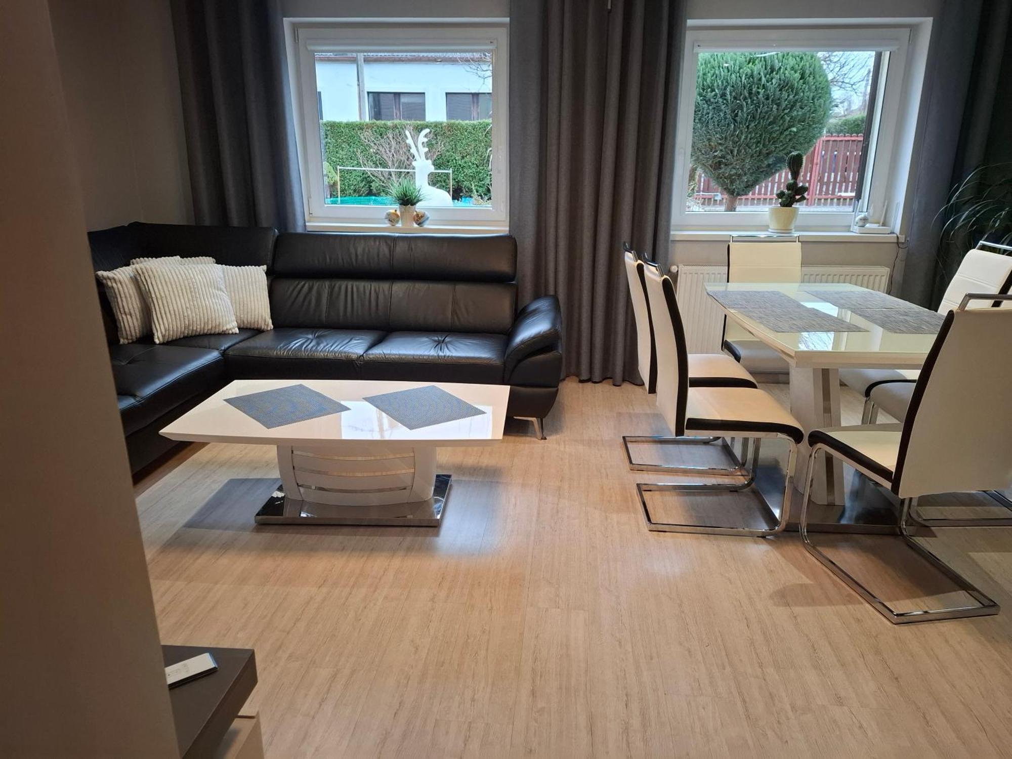 Apartament Wlodek Jelenia Góra Exteriör bild